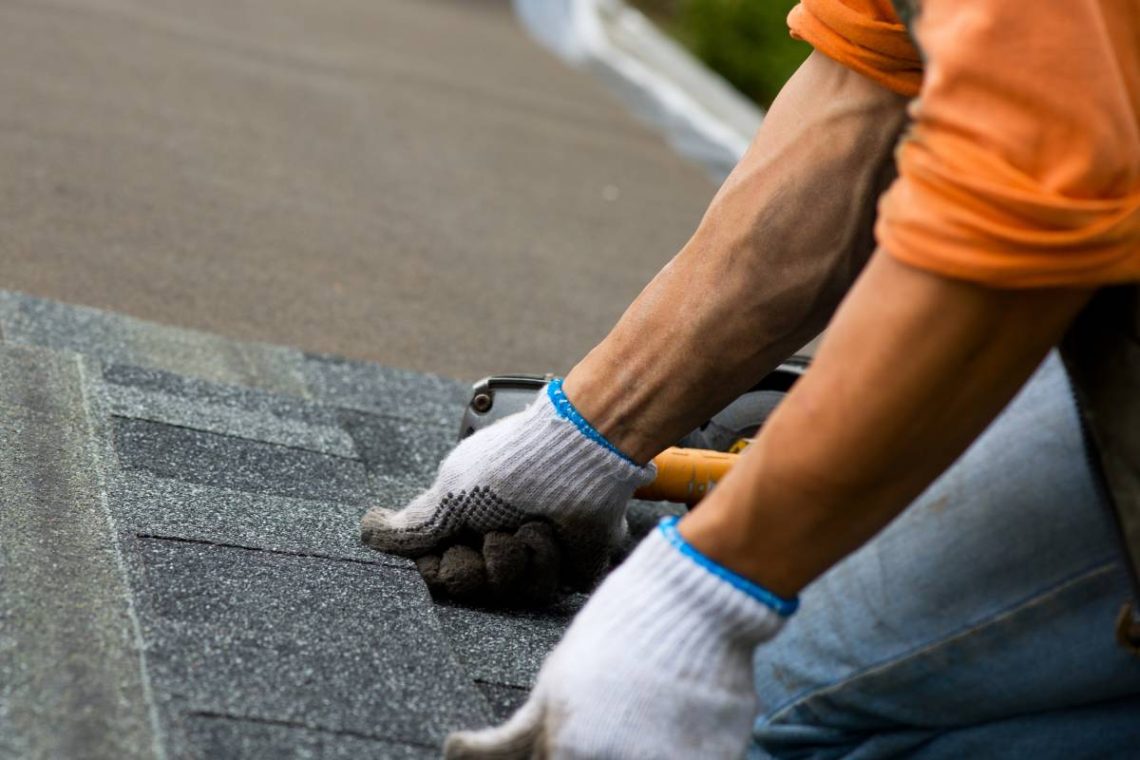 Understanding the Cost Factors When Hiring a Roofing Contractor